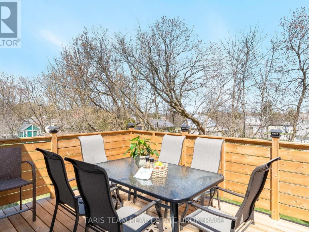 753 FIFTH AVENUE, Tay (Port McNicoll)