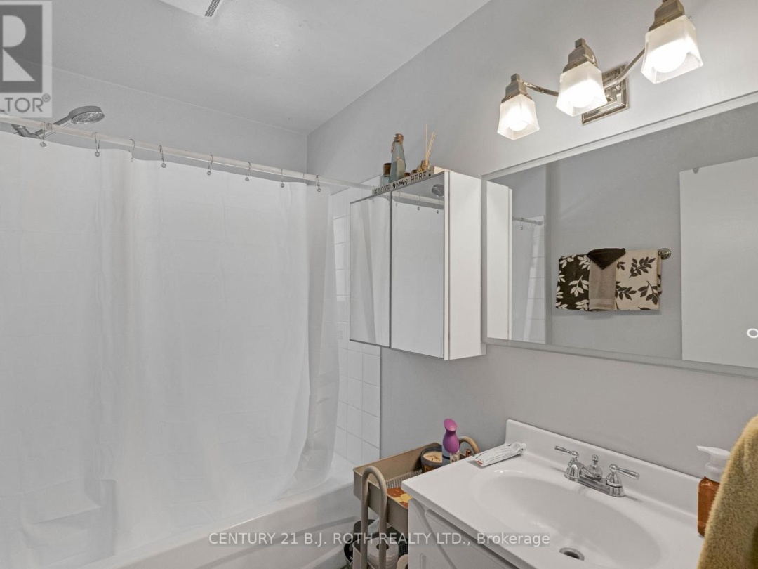 184 BORLAND STREET E, Orillia