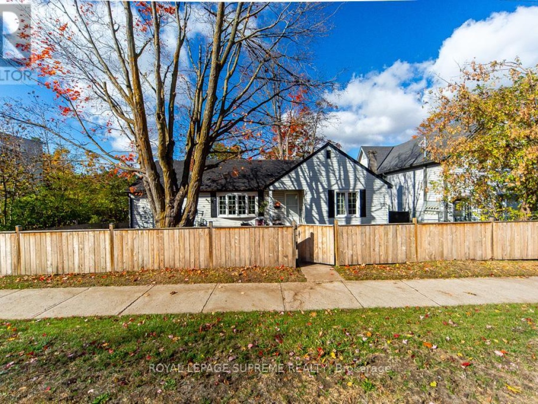 248 MISSISSAGA STREET W, 