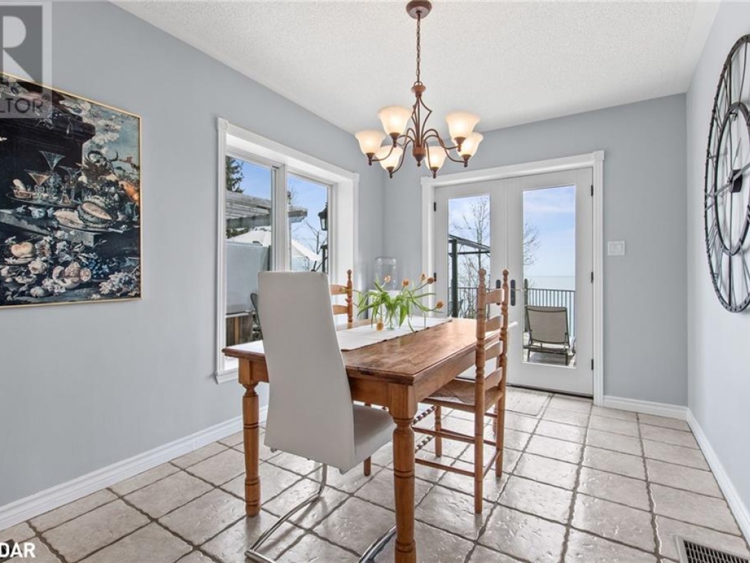 9 BLUERIDGE Crescent, Lake Simcoe