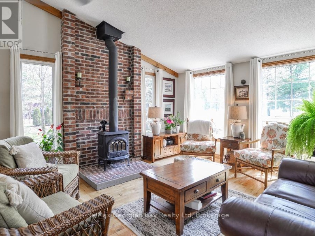 30 SUMAC CRESCENT, Oro-Medonte (Sugarbush)