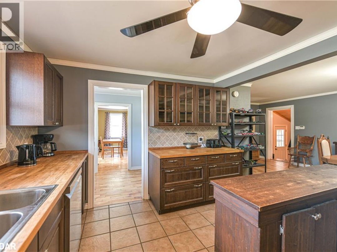 3323 PARK ROAD Road, 