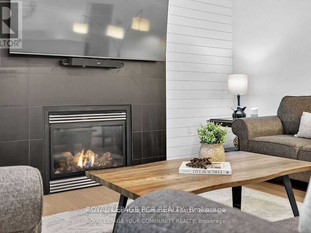 135 HURONWOODS DRIVE, Oro-Medonte (Sugarbush)