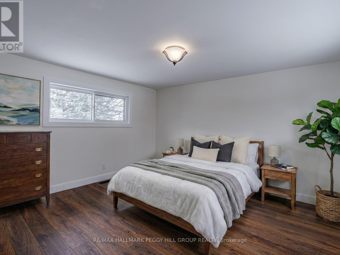 386 PETER STREET N, Orillia