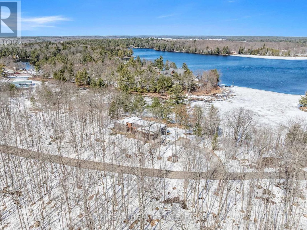 3870 DARLING ISLAND ROAD, Gloucester Pool