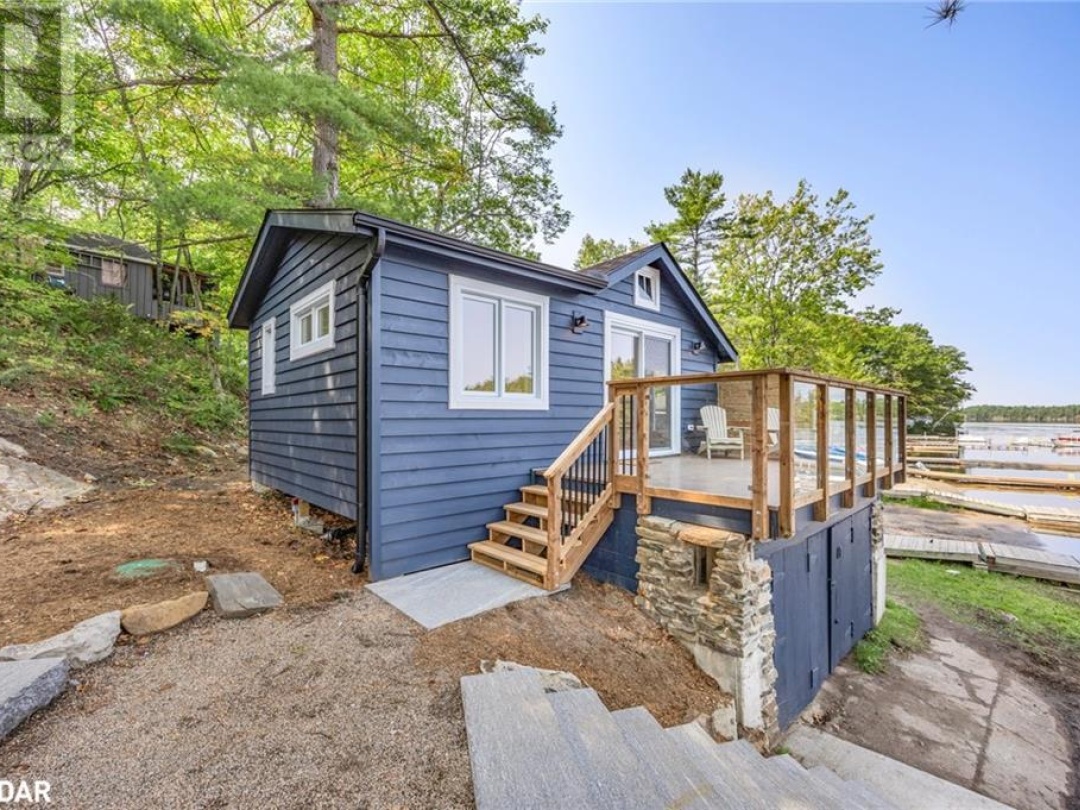 3-1148 MULDREW LAKE Road, Muldrew Lake