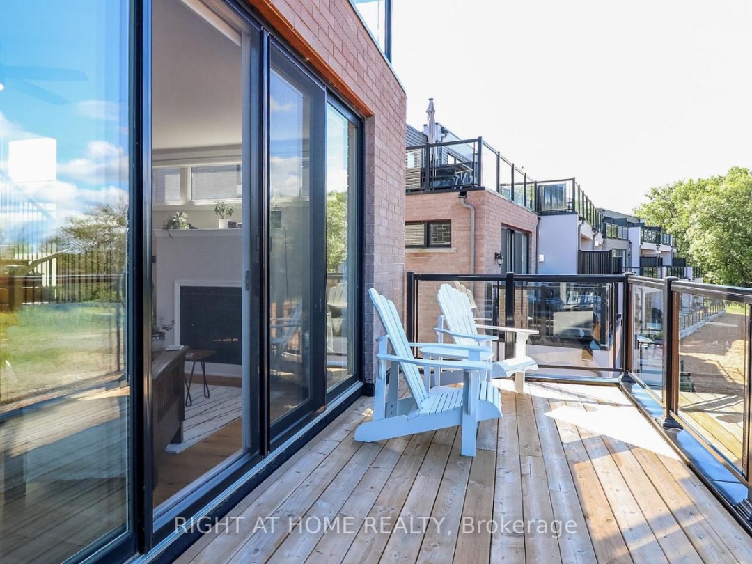 100 MARINA VILLAGE DRIVE, Georgian Bay