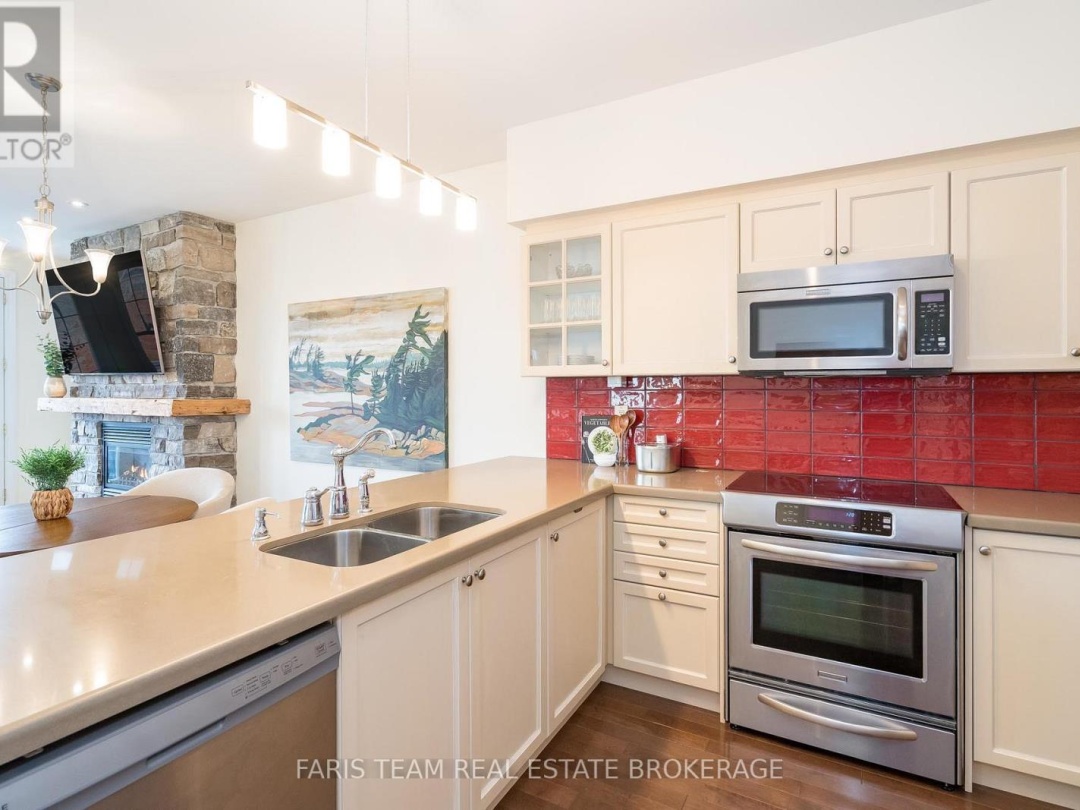 145 WYCLIFFE COVE, Tay (Victoria Harbour)