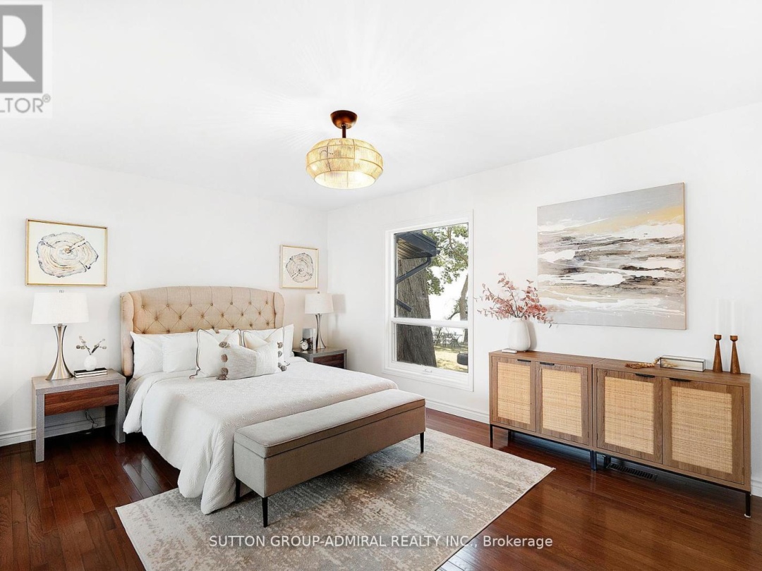 2232 LAKESHORE DRIVE, 