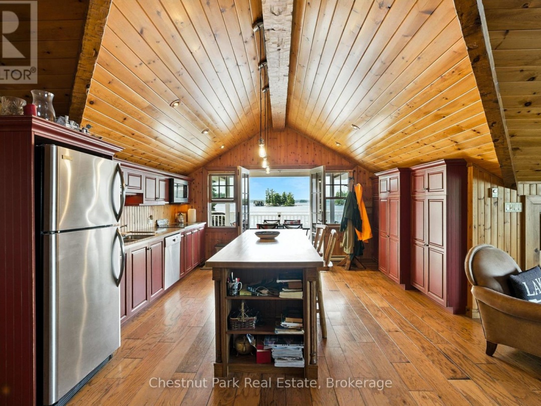 1216 ENNIS BAY ROAD, 
