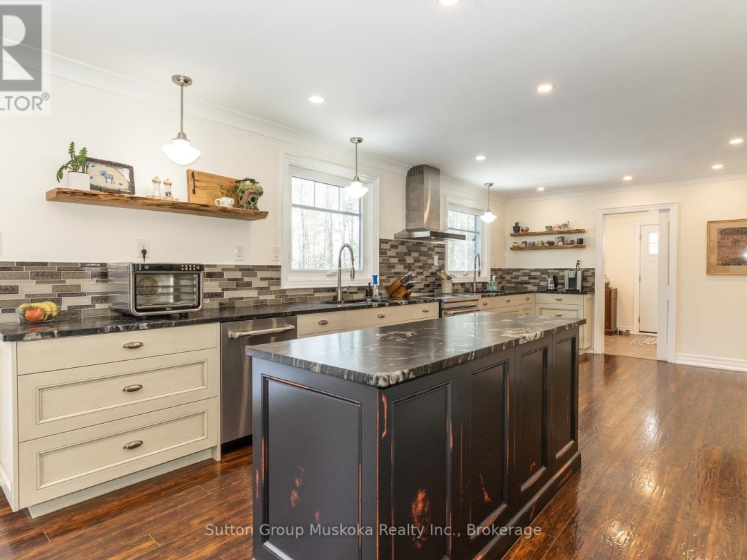 2602 MUSKOKA 10 ROAD, Huntsville (Brunel)