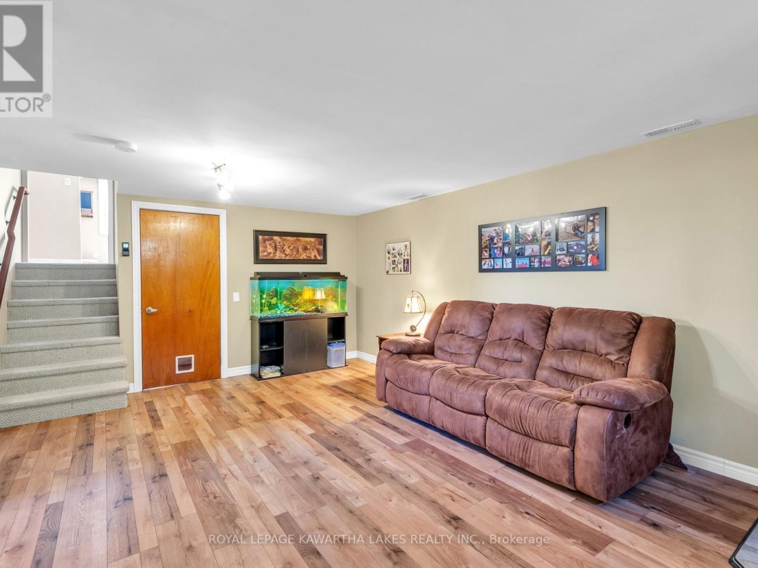 328 CEDAR GLEN ROAD, Kawartha Lakes (Verulam)