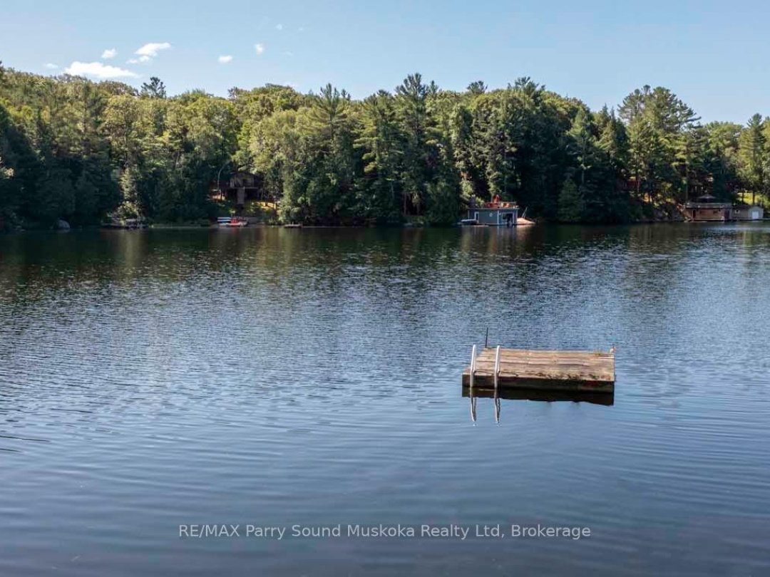 20 PRIOR LANE, Otter Lake