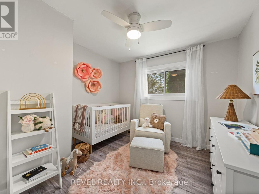 595 HICKORY BEACH ROAD, 