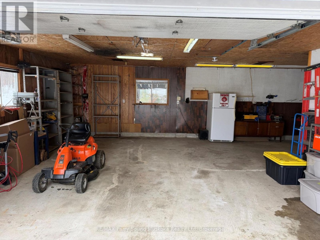 127 BURNETTS ROAD, Manitouwabing Lake