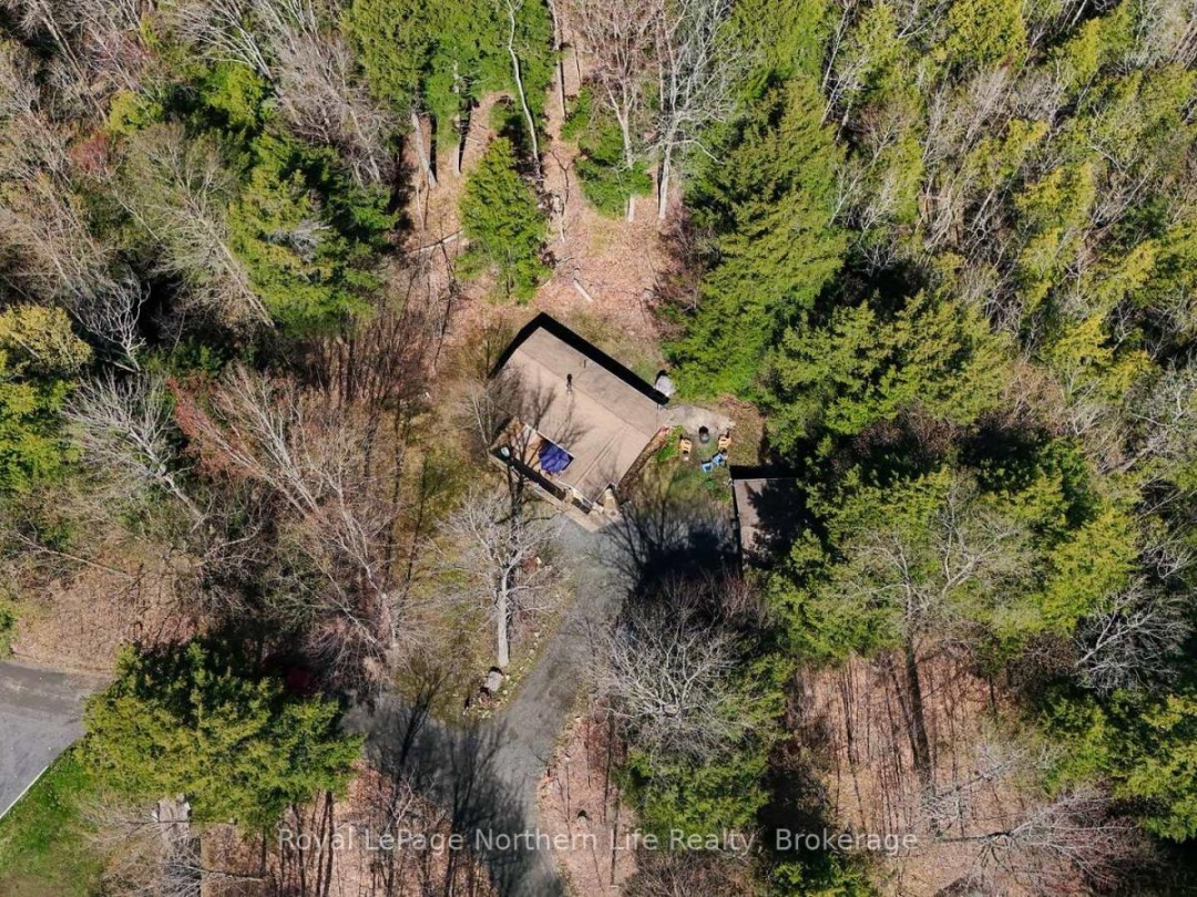35 BRENNAN CIRCLE, Lake Vernon