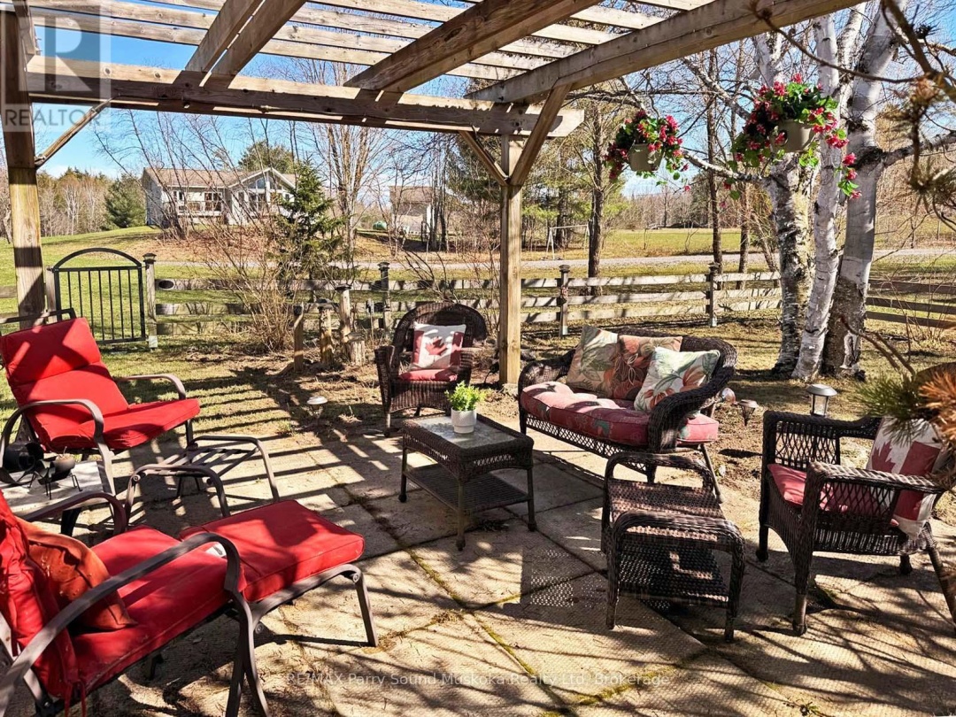 5 MEHARG DRIVE, Manitouwabing Lake