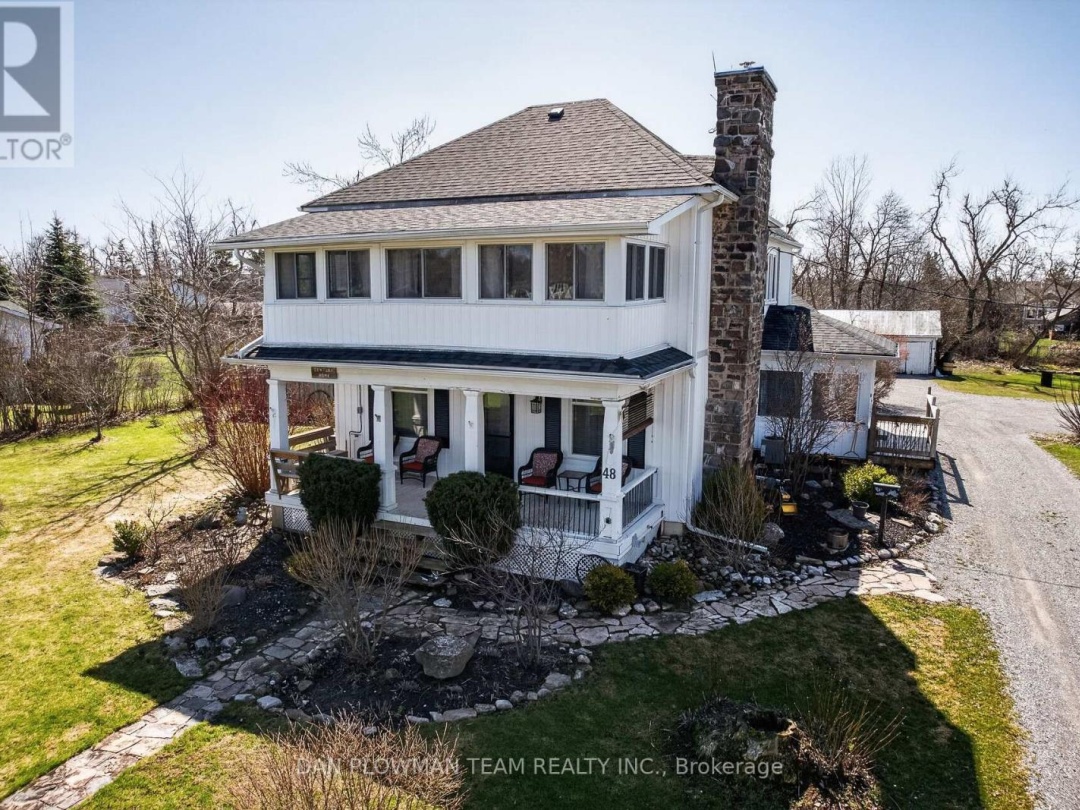 48 DUNN STREET, Kawartha Lakes (Bobcaygeon)