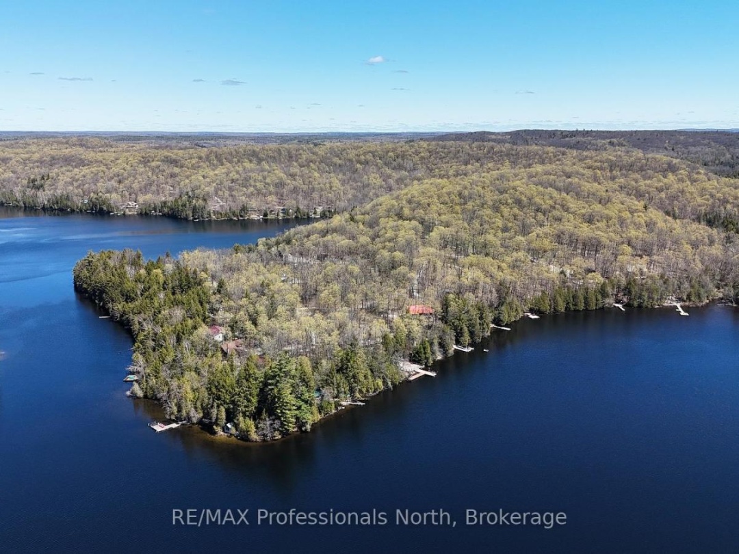 1080 HEART'S CONTENT DRIVE, Salerno Lake