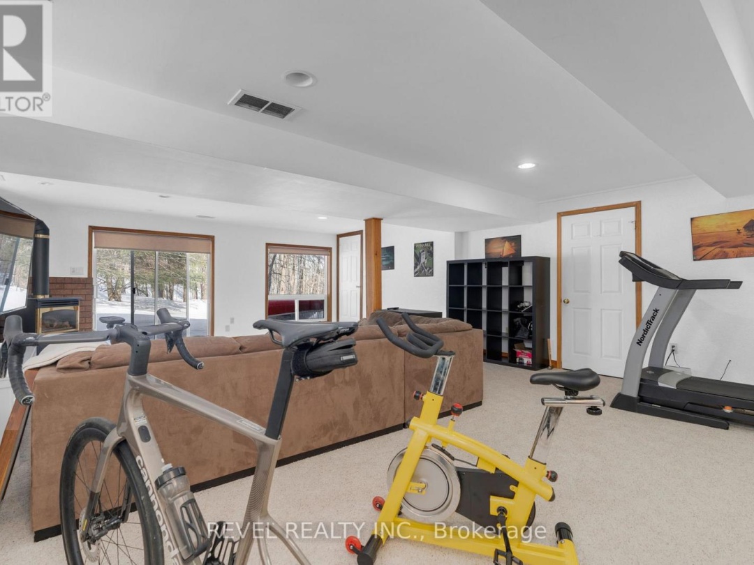 32 HICKORY LANE, Oro-Medonte (Sugarbush)