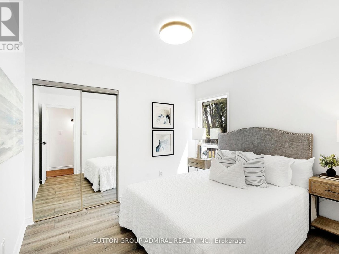 2232 LAKESHORE DRIVE, 