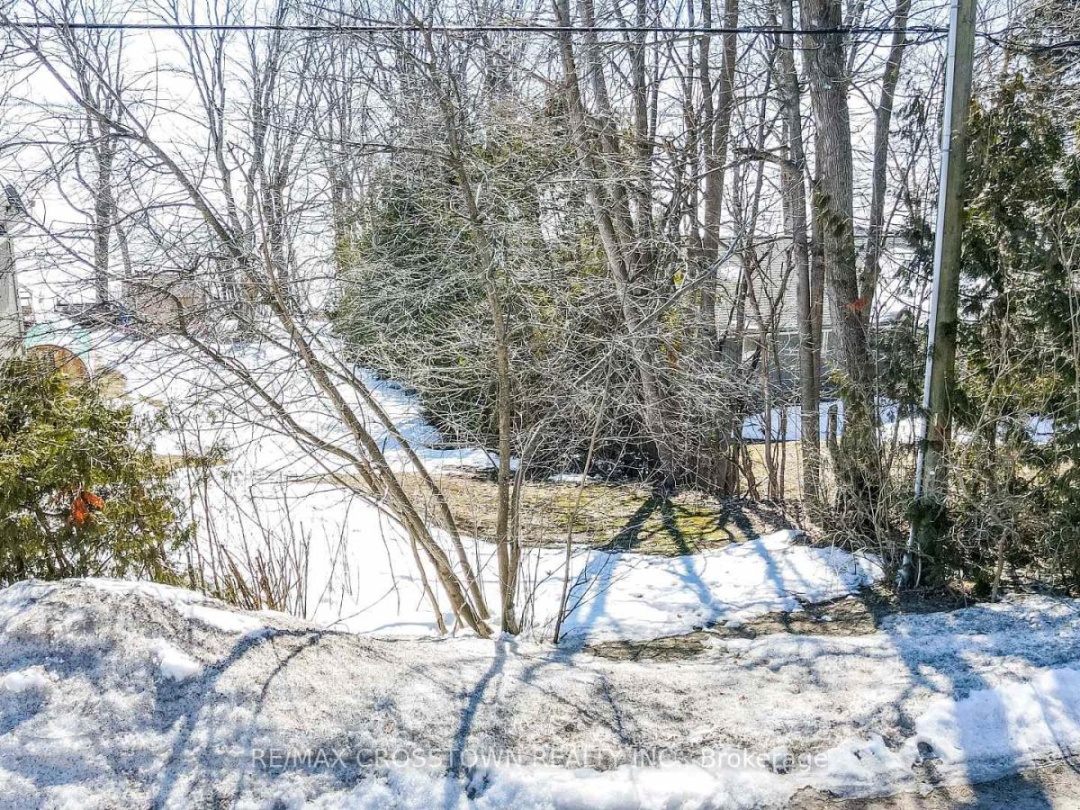 961 WOODLAND DRIVE, Lake Simcoe