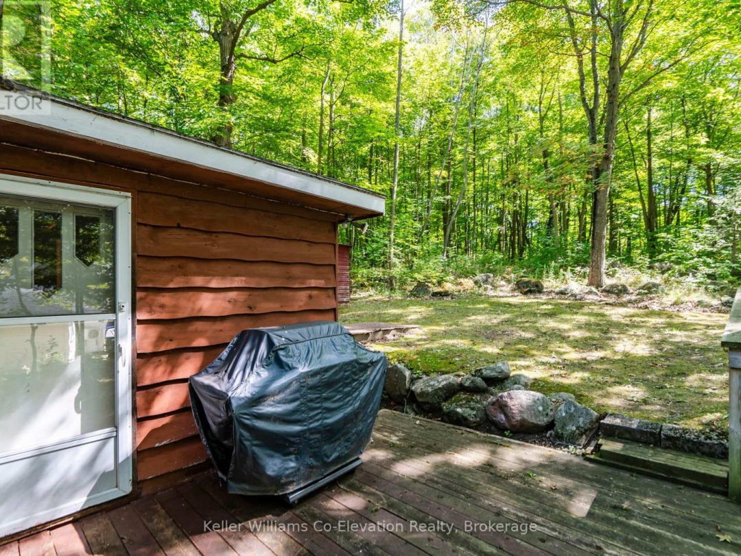 3 CROSSINGVIEW LANE, 
