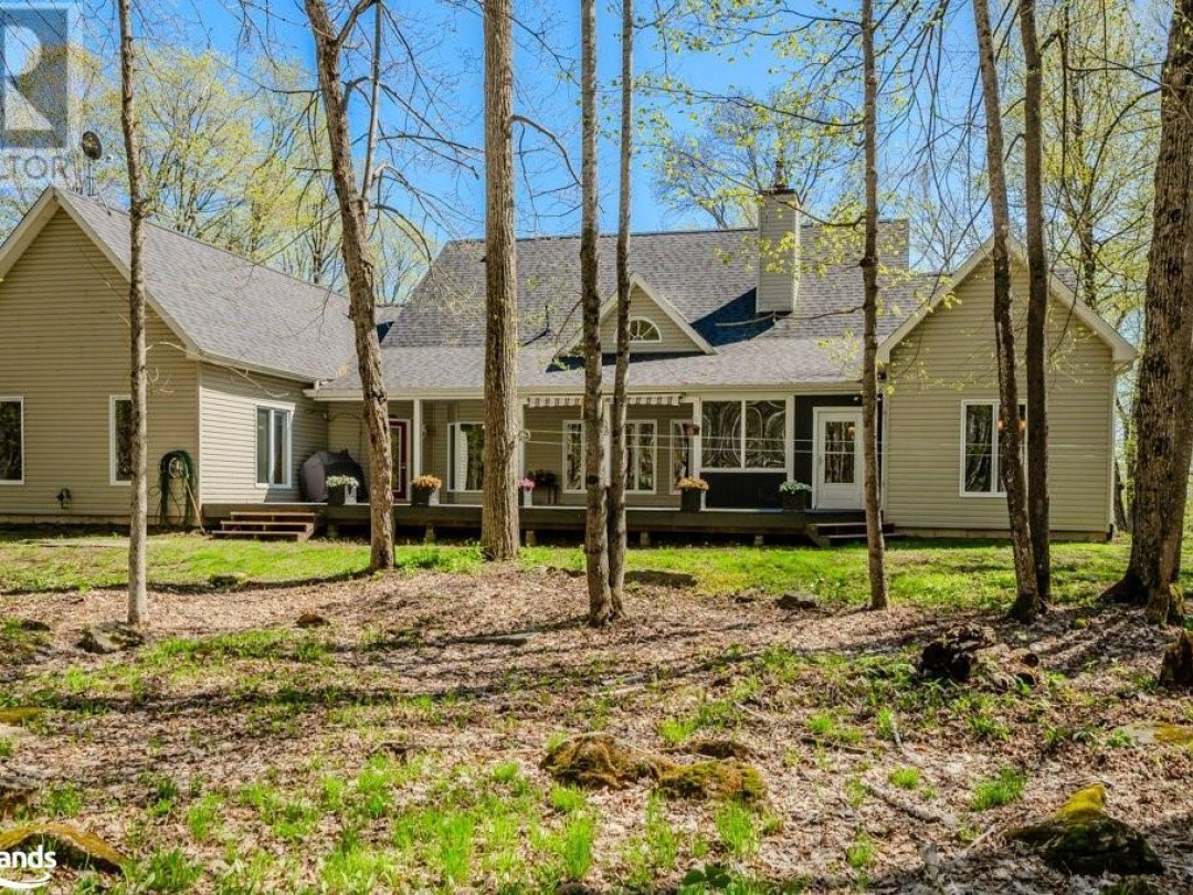 1259 Golf Course Road, Peninsula Lake