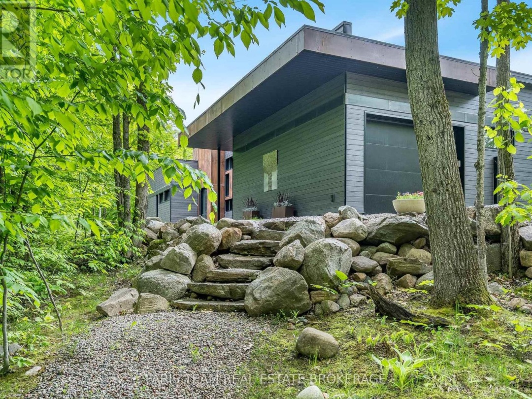 3870 DARLING ISLAND ROAD, Gloucester Pool