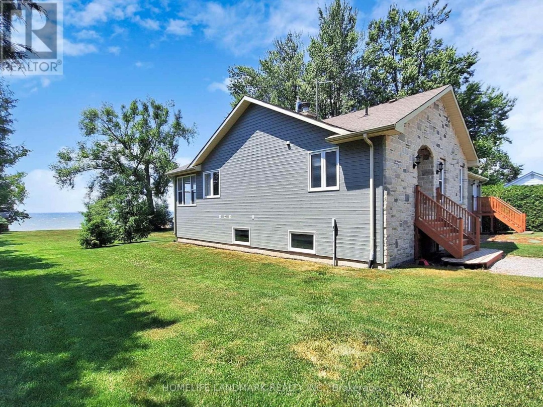 1662 LAKESHORE DRIVE, Lake Simcoe