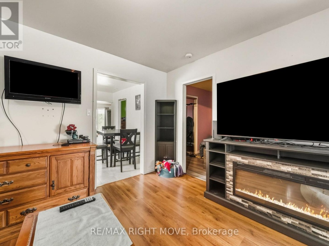122 ELGIN STREET, 