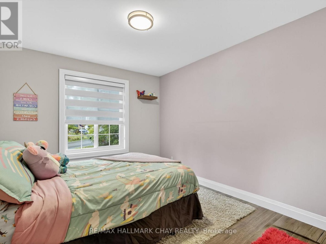 202 VEL-DOR CRESCENT, 