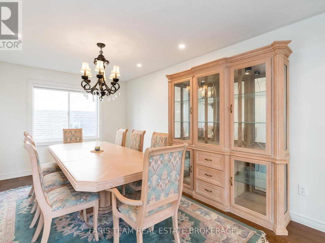 2 VANESSA DRIVE, Orillia