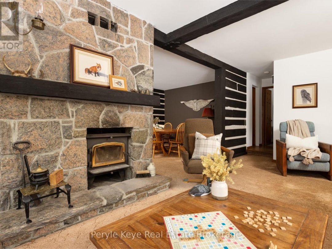 2391 LIMBERLOST ROAD, Dotty Lake
