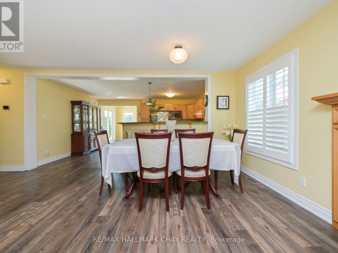 23 SINCLAIR CRESCENT, 