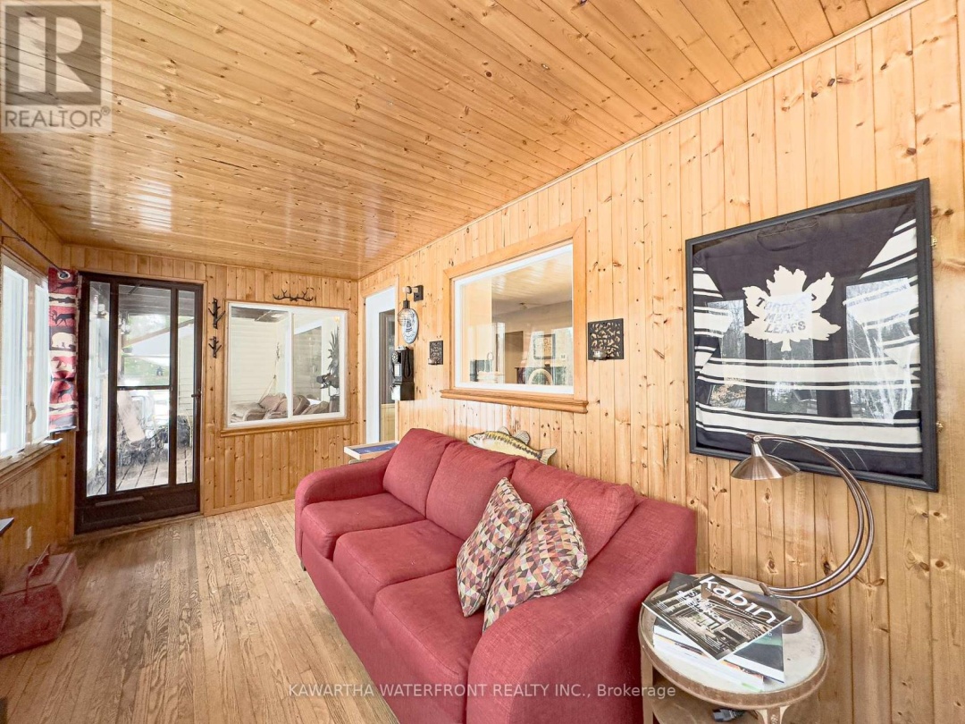 1170 English Circle, Highlands East (Glamorgan)