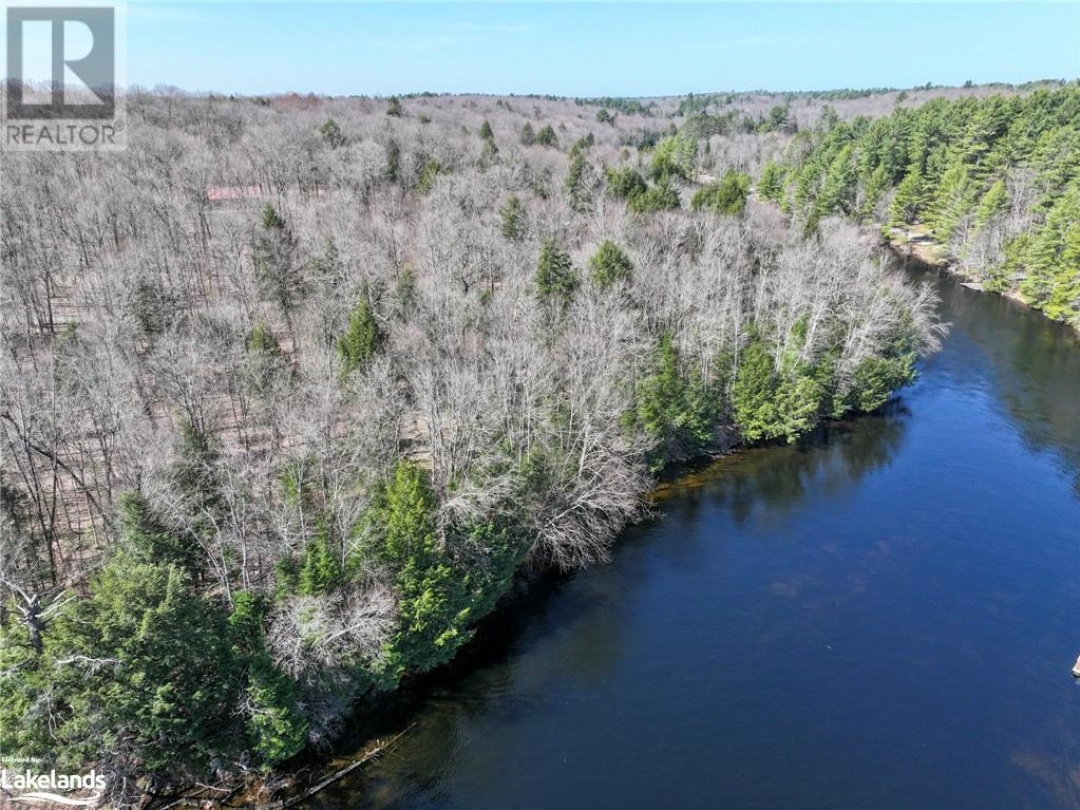 1899 Hwy 118E, Lake Muskoka