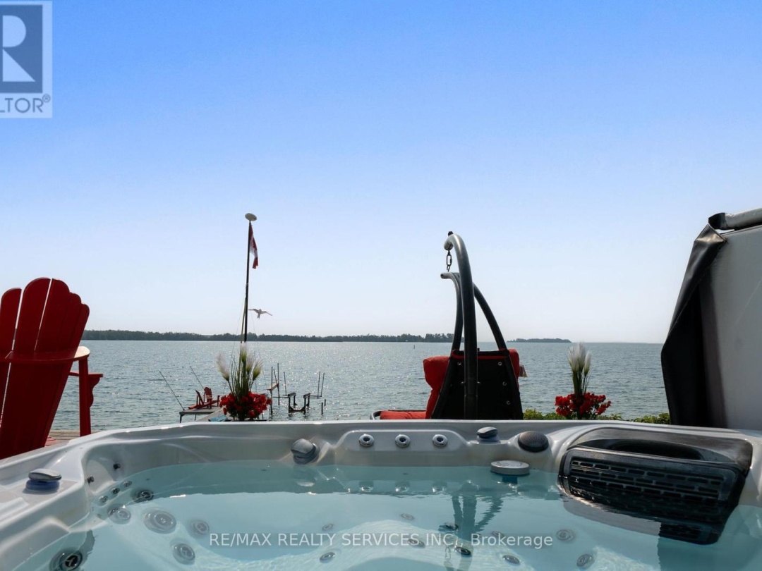 103 IVY LANE, Lake Simcoe