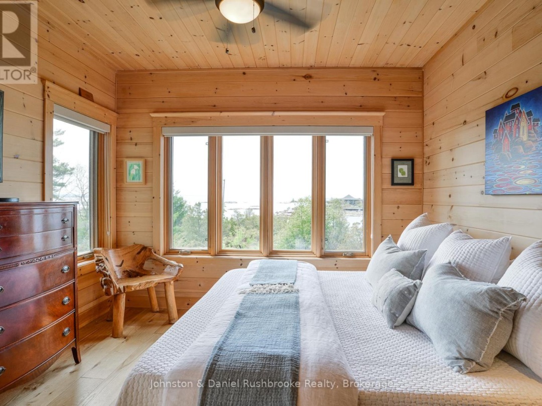 2 ISLAND 1210, Georgian Bay