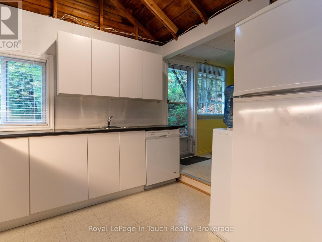 13182 GEORGIAN BAY SHORE, Georgian Bay