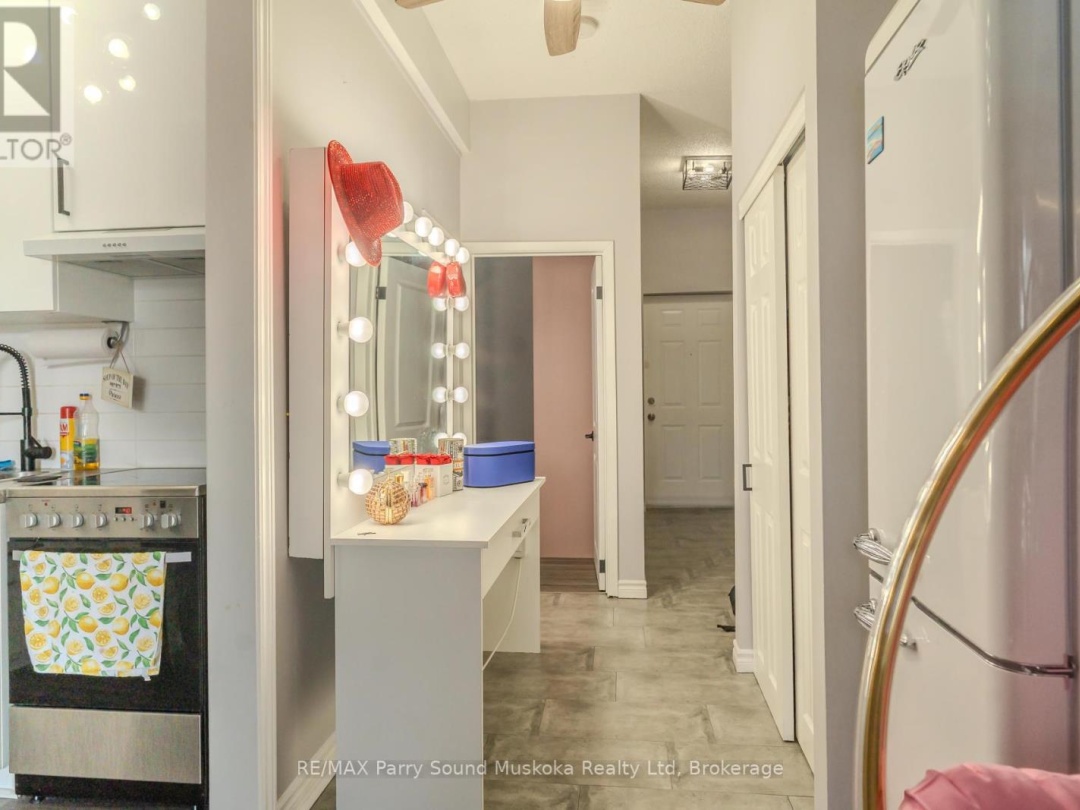 4 - 21 PROSPECT STREET, Parry Sound