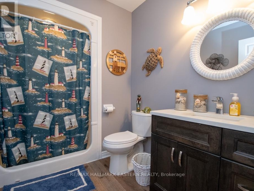4 HUNTINGWOOD CRESCENT, Kawartha Lakes (Bobcaygeon)