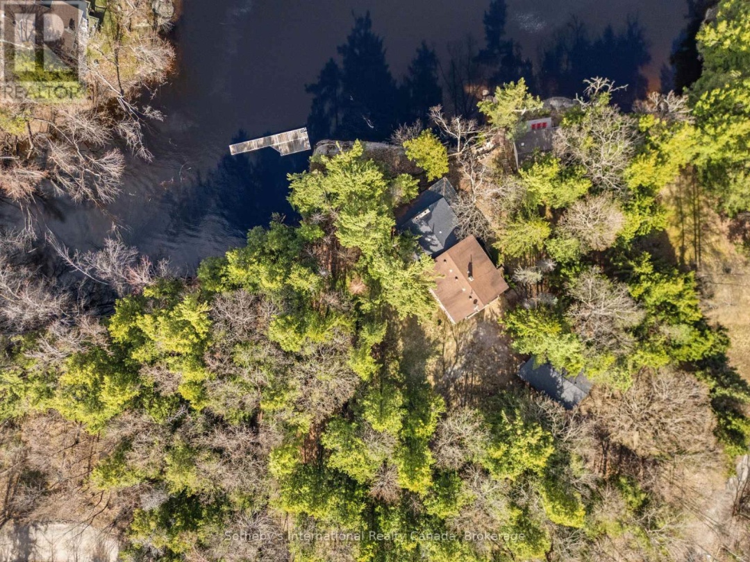 88 CAUSEWAY ROAD, Gibson Lake