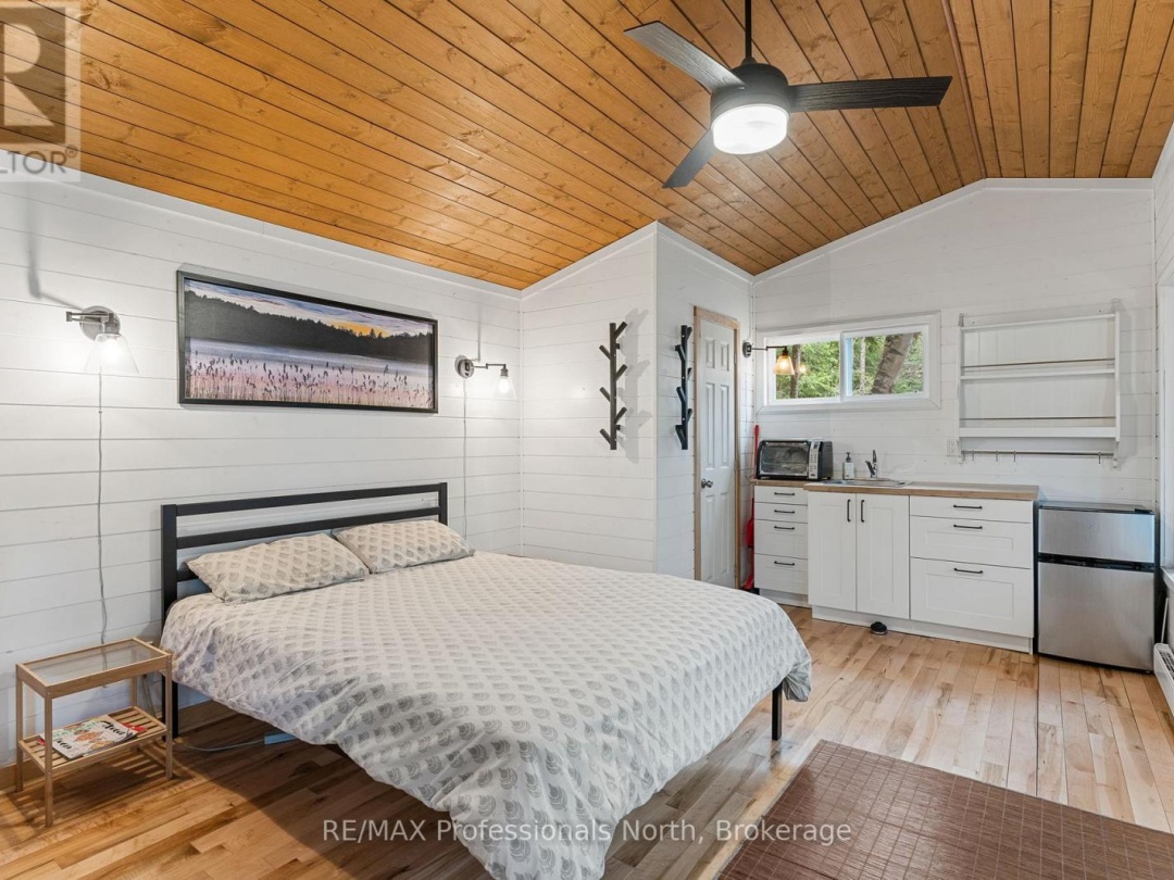 1201 TRELLIS TRAIL, Bob Lake