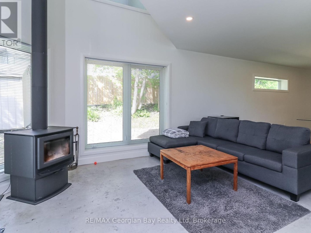 415 Talbot Street, Tay (Port McNicoll)