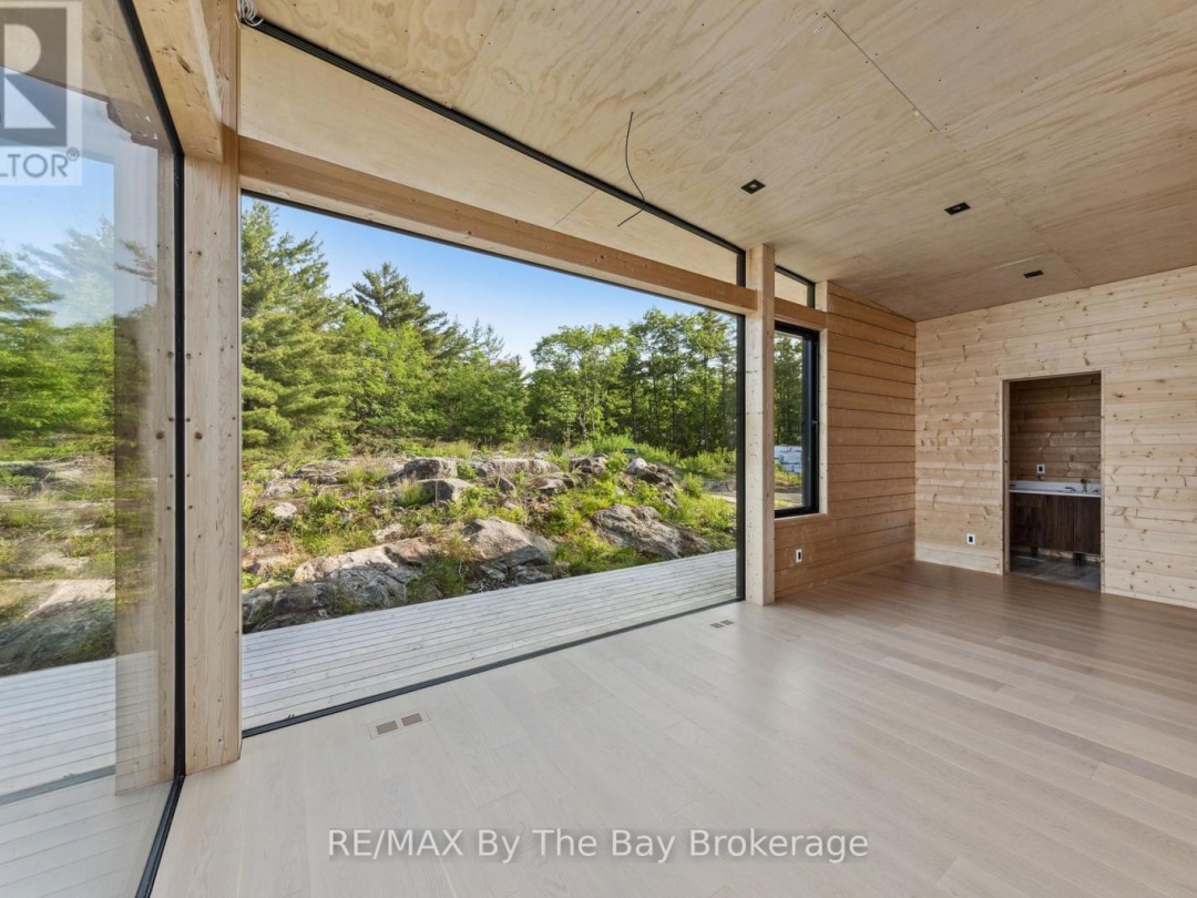 11324 ISLAND 1810/BONE ISLAND, Georgian Bay