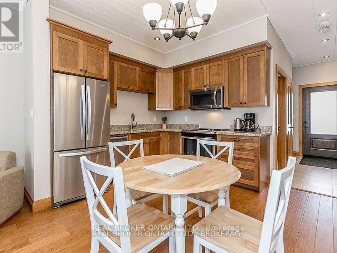 2B 1841 Muskoka Road 118 Road W, 