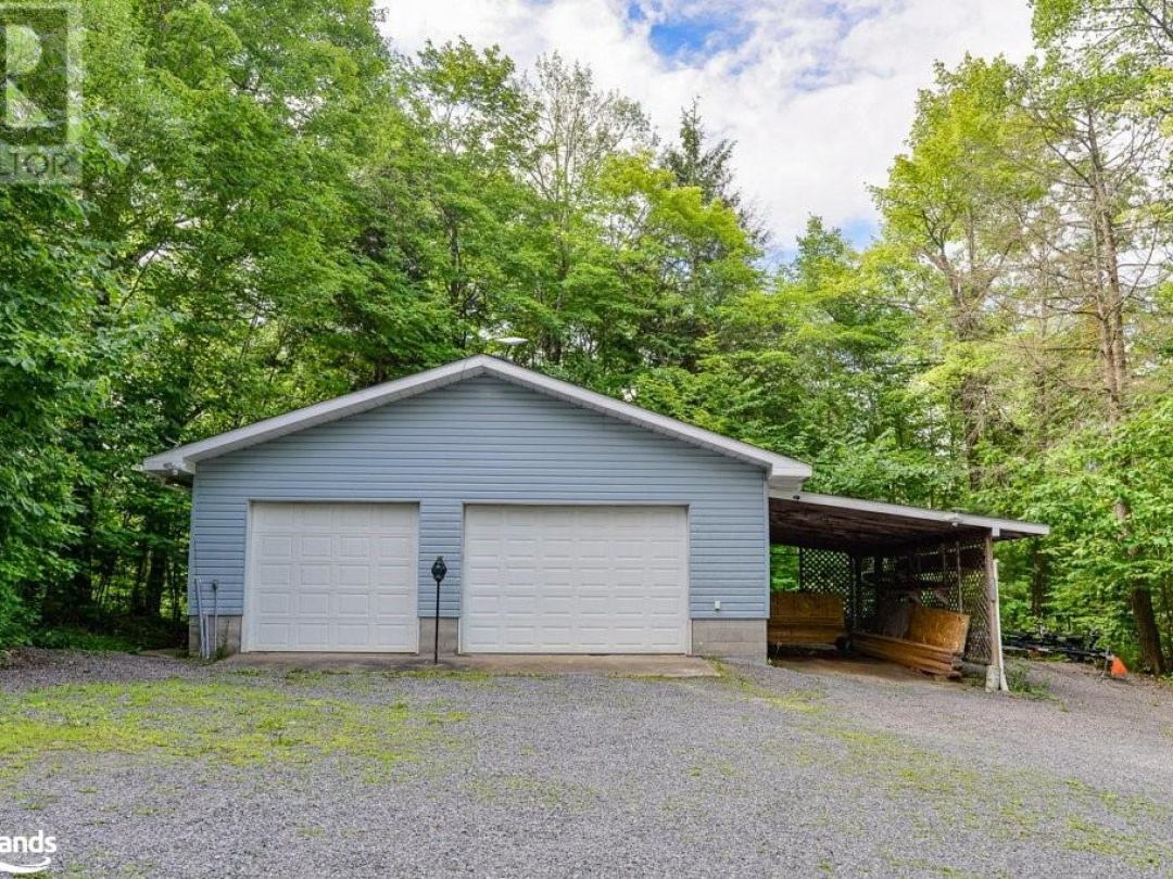 13 Shady Lane, Otter Lake