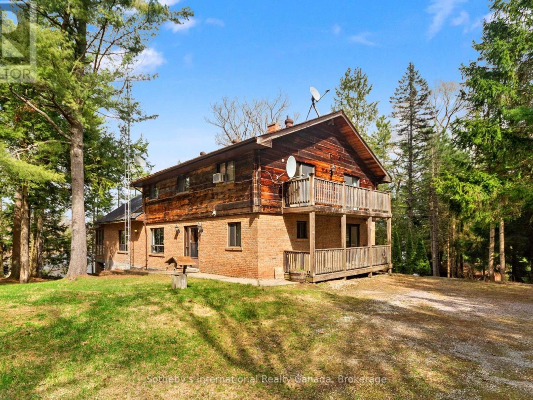 88 CAUSEWAY ROAD, Gibson Lake