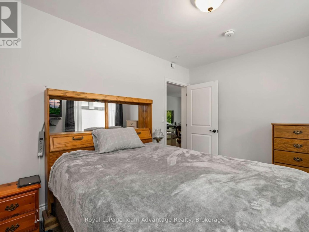 108 - 11C SALT DOCK ROAD, 